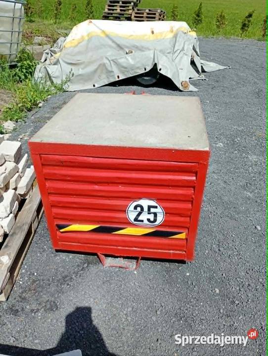 obciążnik balast do ciągnika 800 1000 świętokrzyskie sprzedam