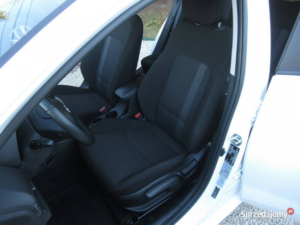 Hyundai i20 BEZSZKODOWY GAZ Fabryczna Gwarancja światła do jazdy dziennej Warszawa sprzedam