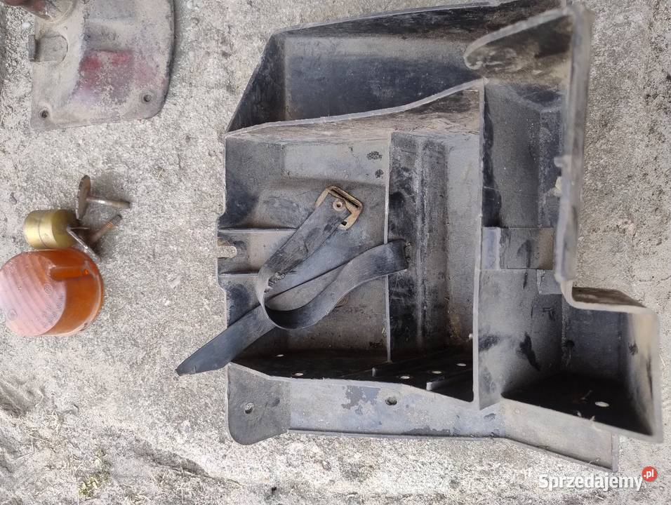 Części jawa 350 640 schowek bagażnik Części i akcesoria motocyklowe podkarpackie Adamówka