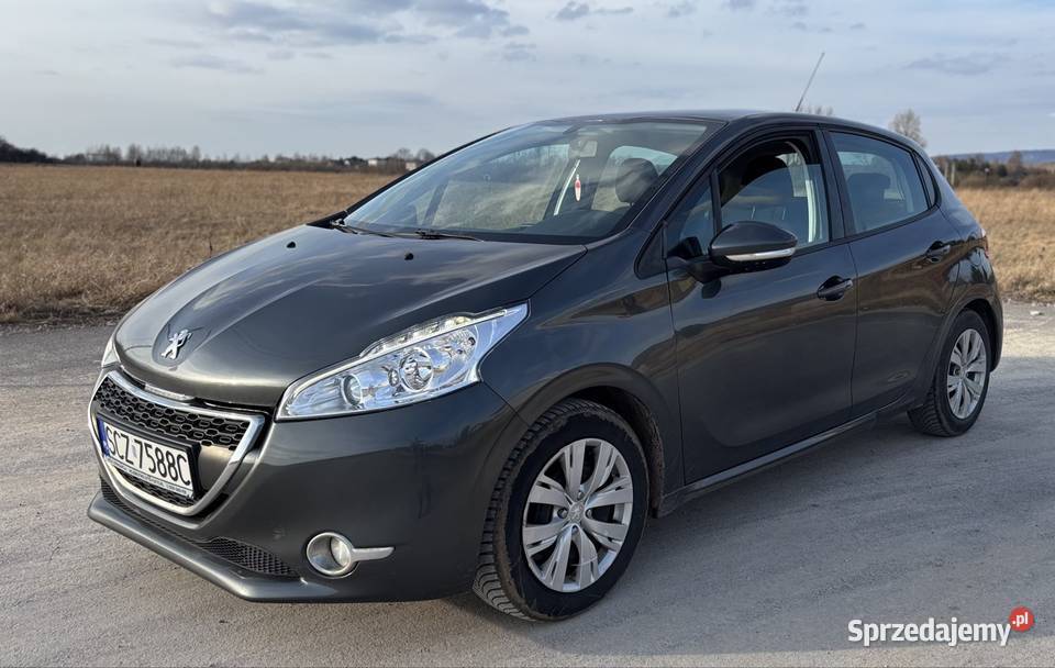 Peugeot 208