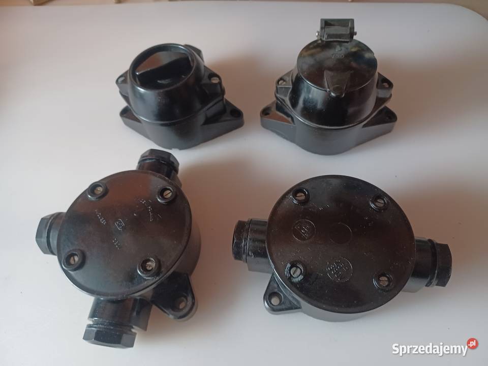 Puszki gniazdo i wyłącznik z bakelitu Kolekcja Poznań