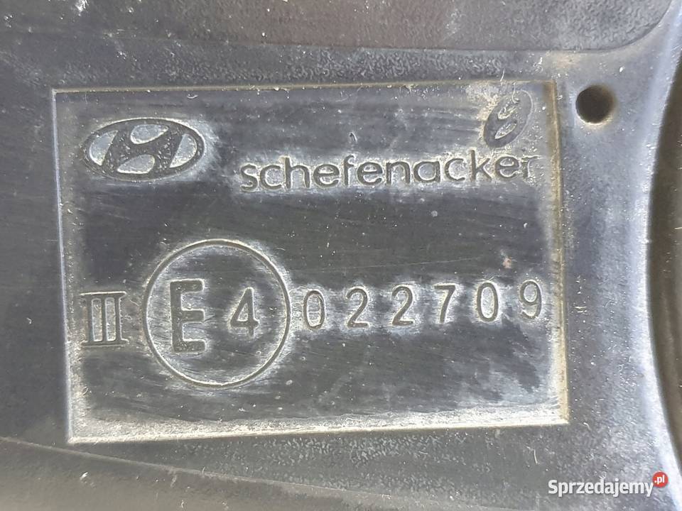 LUSTERKO Hyundai H1 II 0723r LEWE KIEROWCY