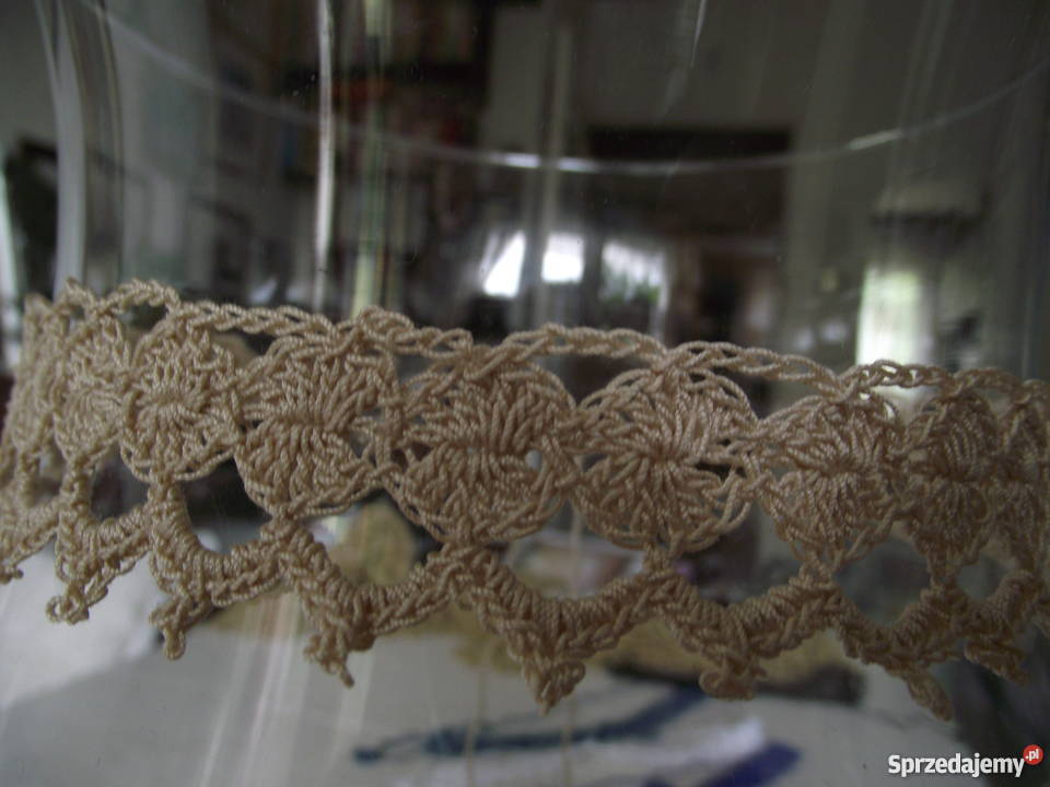 NASZYJNIK OBRÓŻKA Z BAWEŁNIANEJ KORONKI Piła