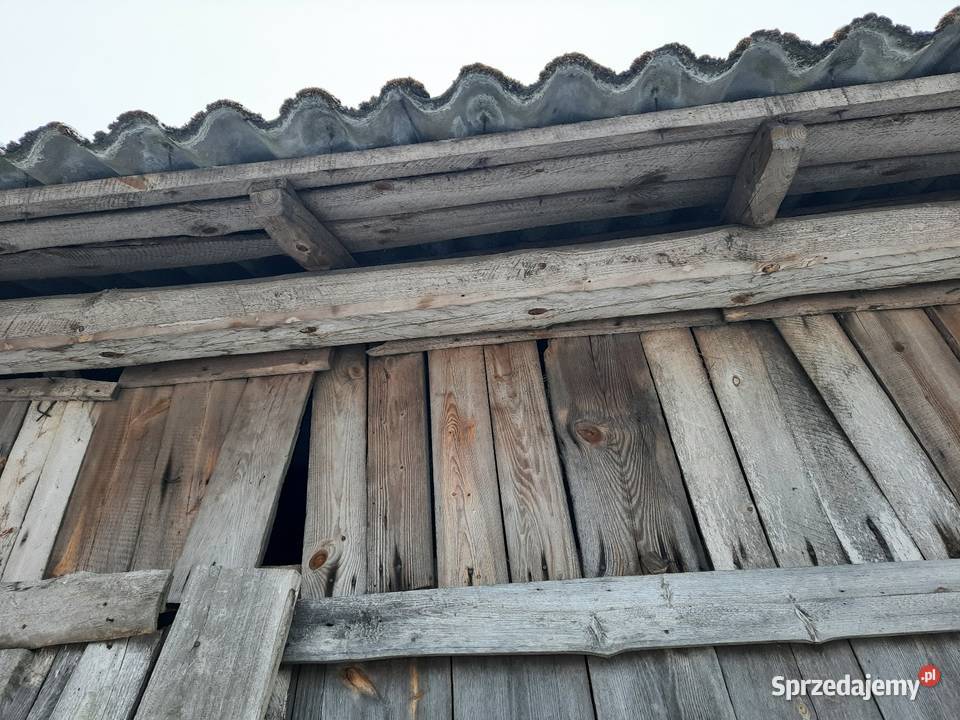 Stara stodoła na deski