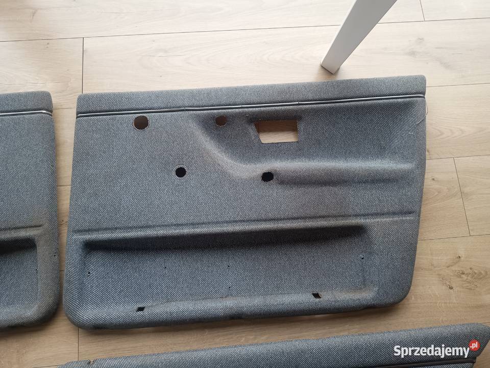 Komplet boczkow golf II 2 5d osobowe