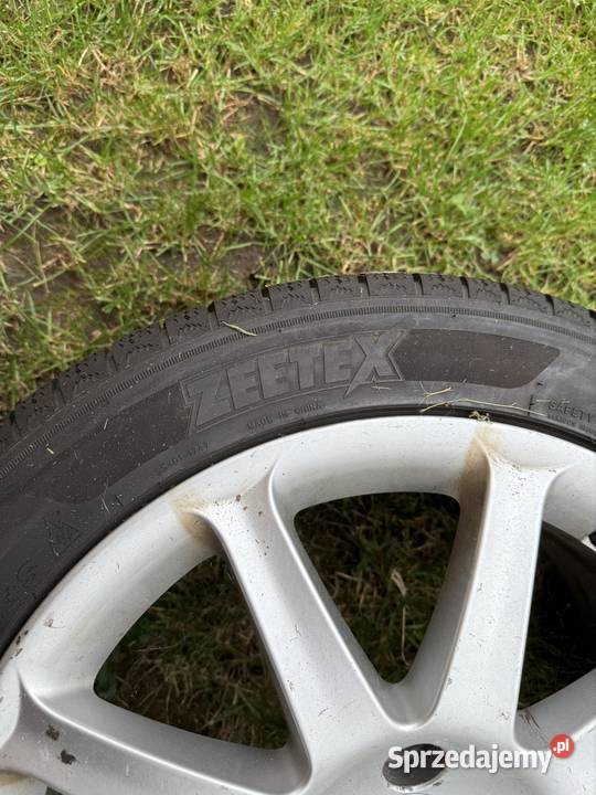 Felgi Audi 5x112 z oponami zimowymi ZEETEX