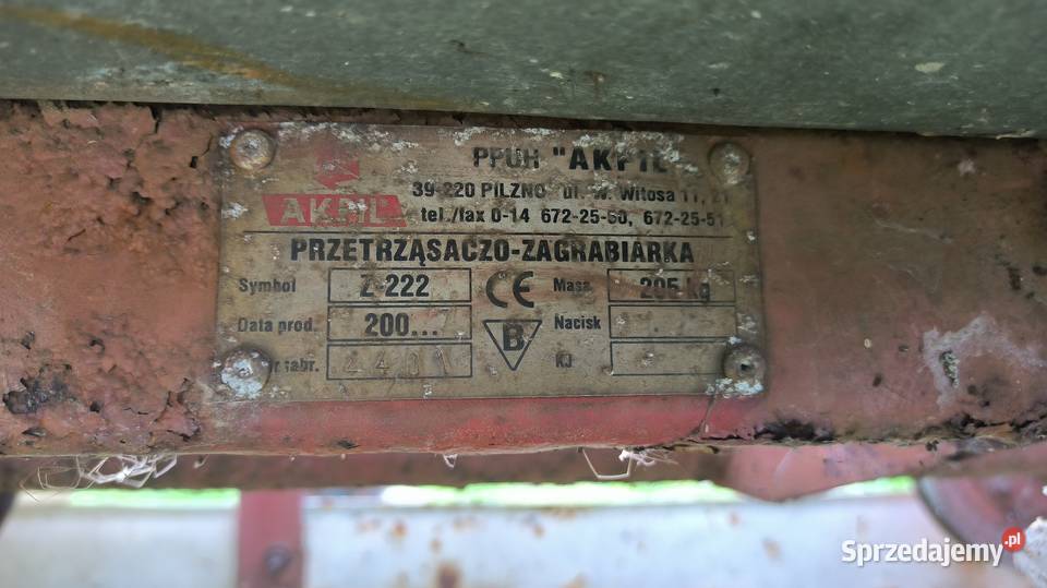 Zgrabiarka pasowa AKPIL przetrząsaczo Sarnów