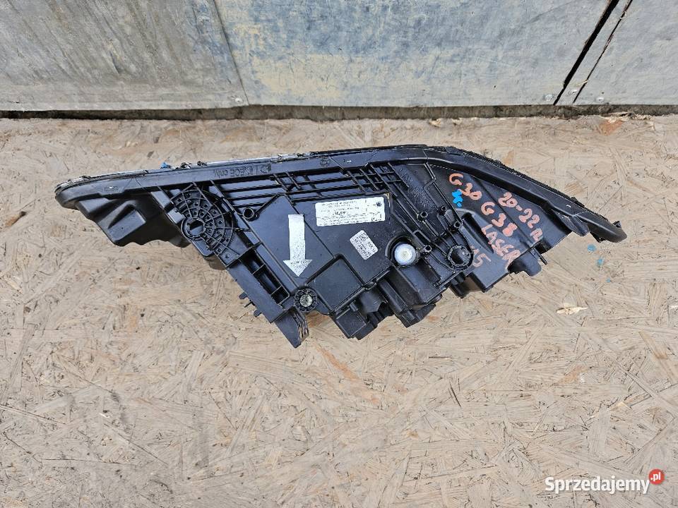 BMW 5 G30 G31 LASER PUSZKA LAMPY PRAWA PRZÓD osobowe