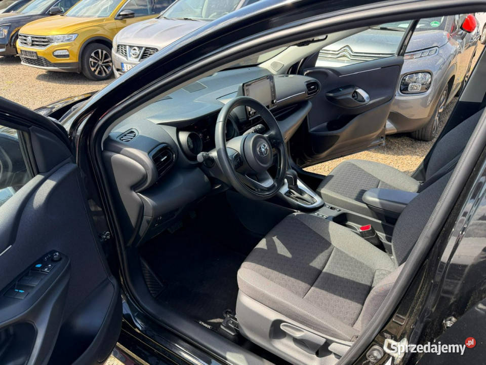 Toyota Yaris hybryda automat kamera gwarancja IV aluminiowe felgi Yaris