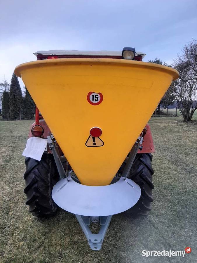 rozsiewacz nawozów 500l Kryry