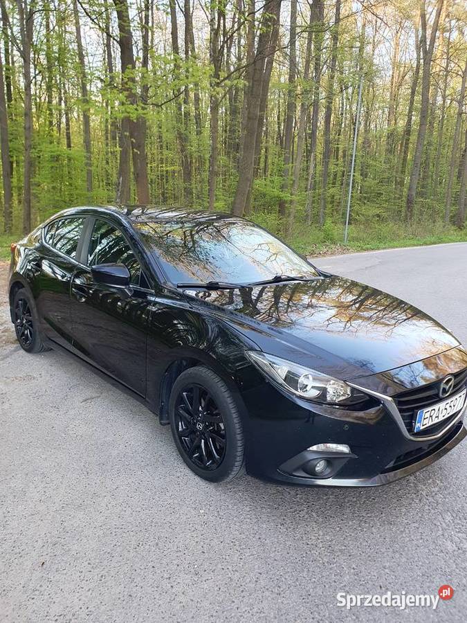 Mazda 3 sedan 15 diesel Skyaktiv Zarejestrowana 1458cm3