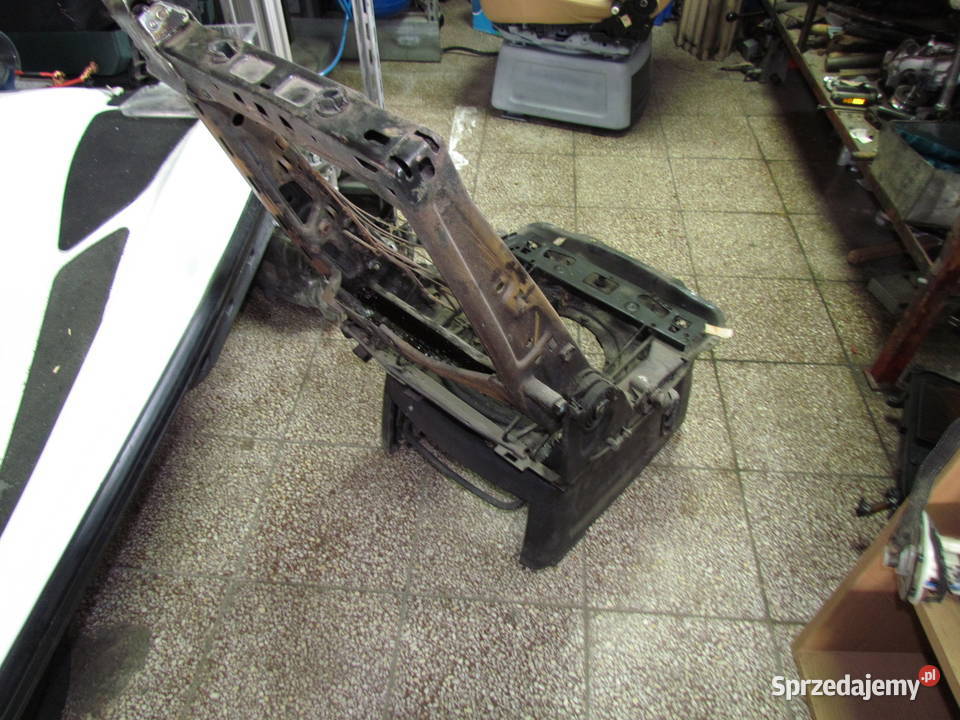 Fotel obrotowy Volkswagen Multivan Fotele i kanapy wielkopolskie Ostrów Wielkopolski sprzedam