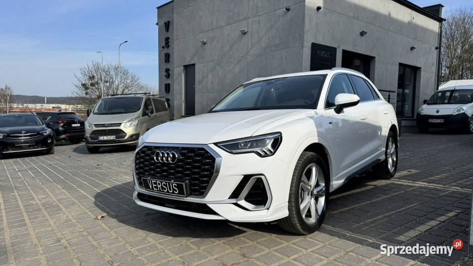 Audi Q3 20 231 4x4 AT Fulled Panorama Virtual pomorskie Gdynia