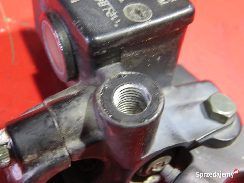 SUZUKI GSR600 GSR 600 K10 09 pompa hamulca prawa