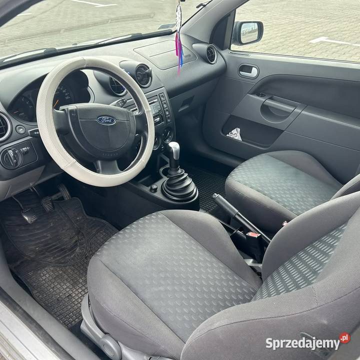 Ford Fiesta 14 benzyna 2003 r 3drzwiowa Szczecin