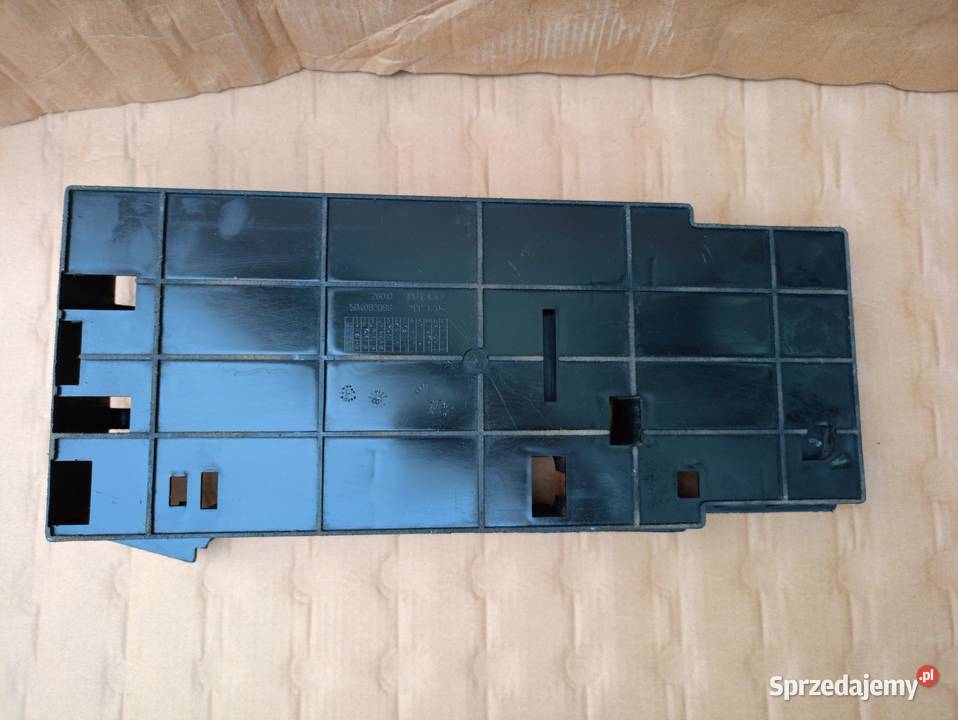 Iveco Daily półka schowek skrzynka na klucze Leszno sprzedam