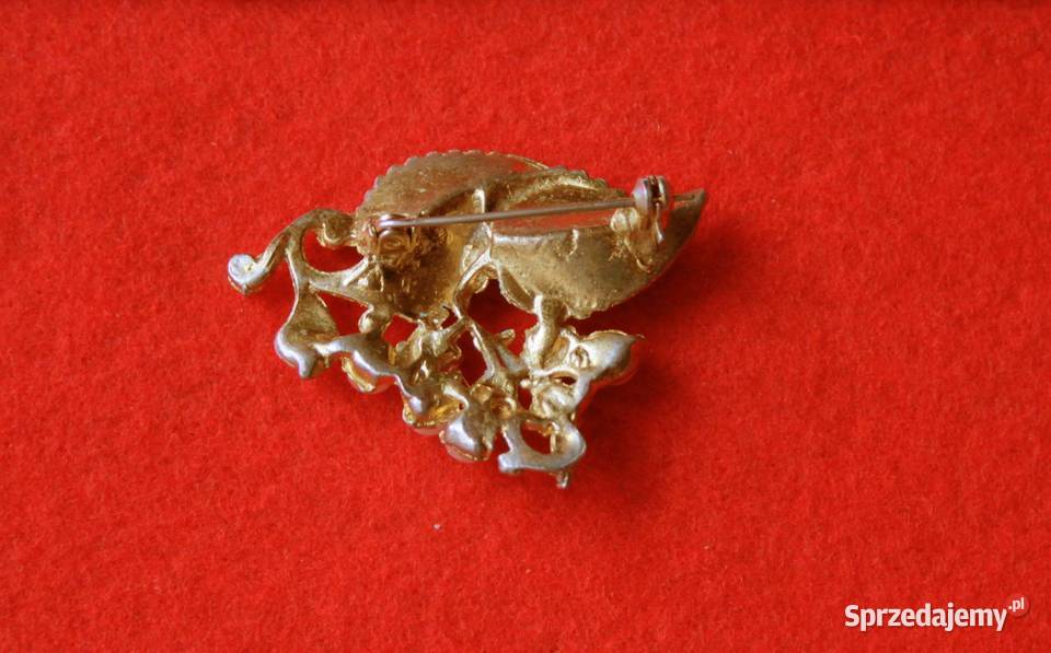 Stara angielska broszka z perełkami