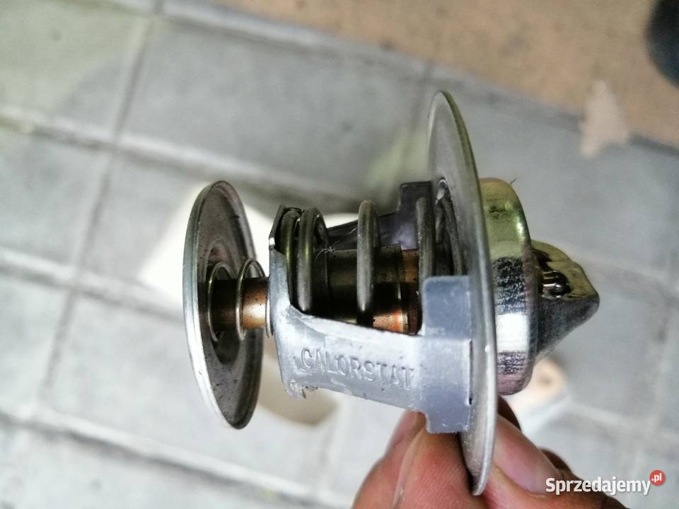 Termostat TH1439 87J VW SKODA FORD NOWY osobowe