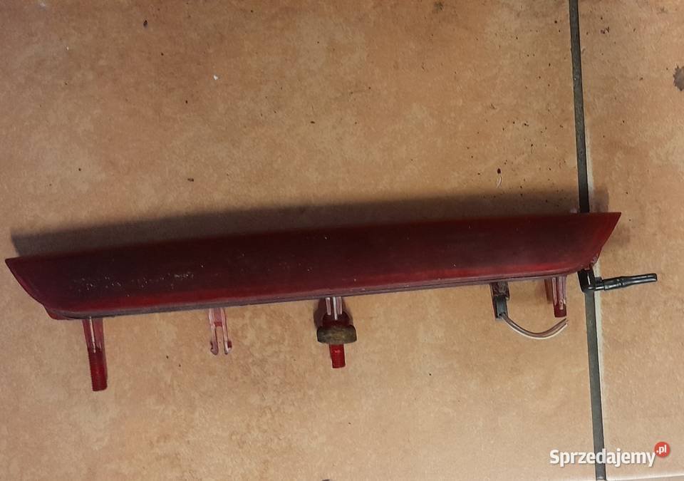 ŚWIATŁO STOP LED SKODA OCTAVIA II Opis produktu Dobiegniew