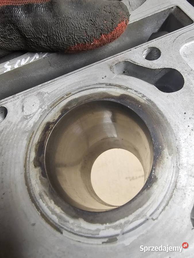 Hyosung GV 125 cylinder tył gv125 aquila 125 Jelenia Góra