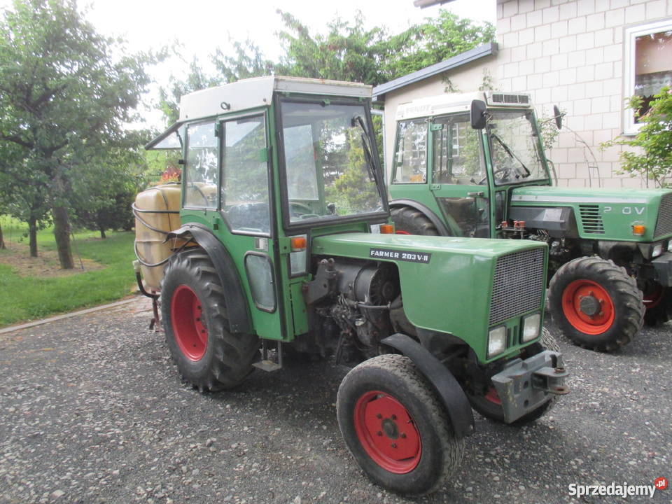 Ciągnik sadowniczy Fendt 203 i international 474 Kabina Wojciechów