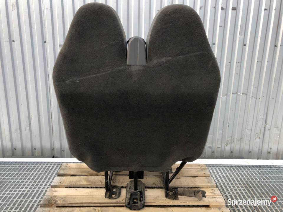 FOTEL PRAWY PRZÓD IVECO DAILY III Bus 9709