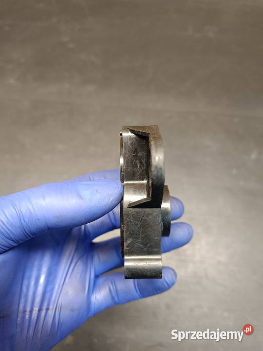 Obudowa korpus silniczek zaworu wydechowego 21 Gołaczewy