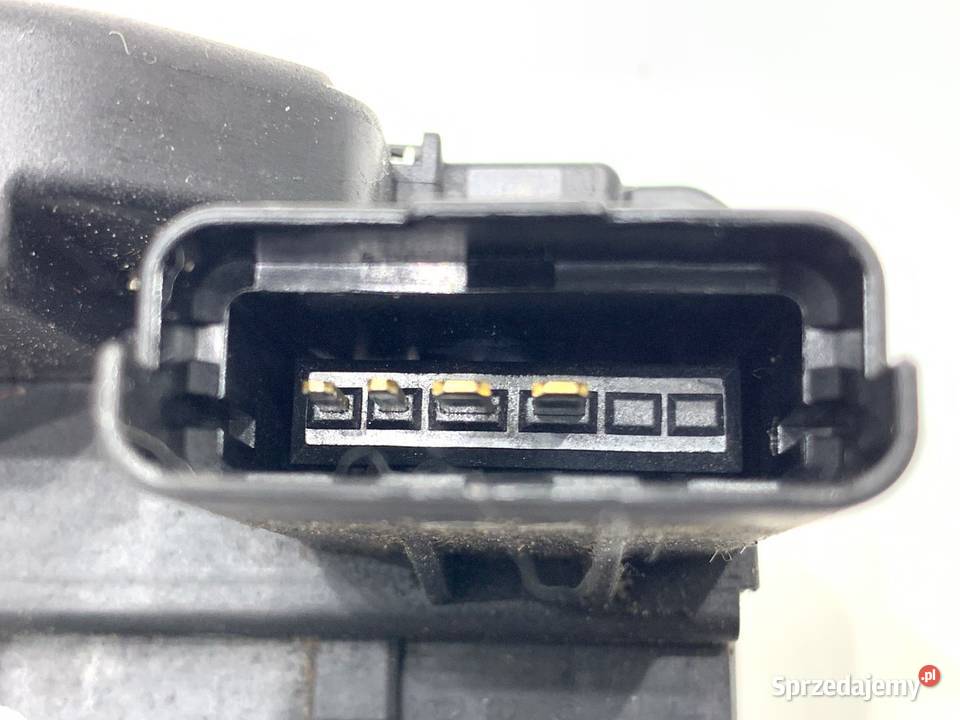 ZAMEK DRZWI PRAWY PRZÓD HYUNDAI i20 Hatchback