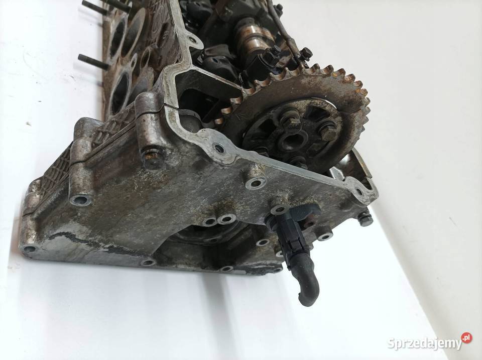 GŁOWICA KOMPLETNA 1743987 19 8V Bmw Seria 3 IV świętokrzyskie