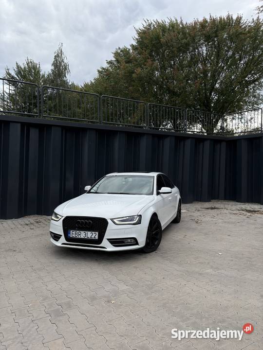 AUDI A4 światła przeciwmgielne Rogów
