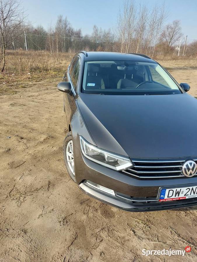 Sprzedam zadbany bez wkładu finansowego nieuszkodzony Passat Wrocław sprzedam