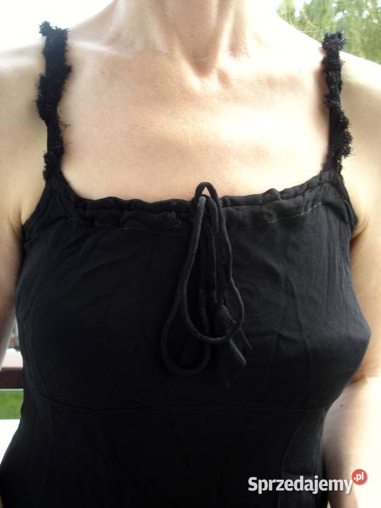 Czarna nowa sukienka na ramiączkachRozmiar S Inny wzór sprzedam