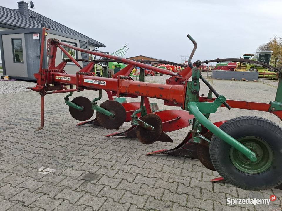 Plug 4 kverneland Wola Lipieniecka Mała sprzedam
