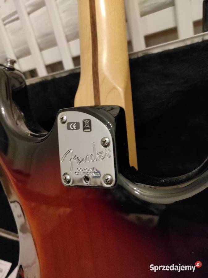 Gitara leworęczna Fender Deluxe USA