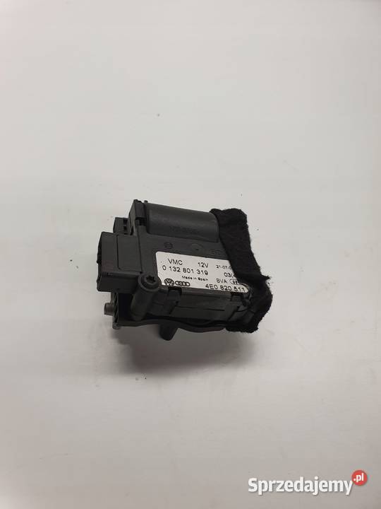 SILNICZEK NAGRZEWNICY AUDI A8 D3 LIFT 4E0820511 Przystajń