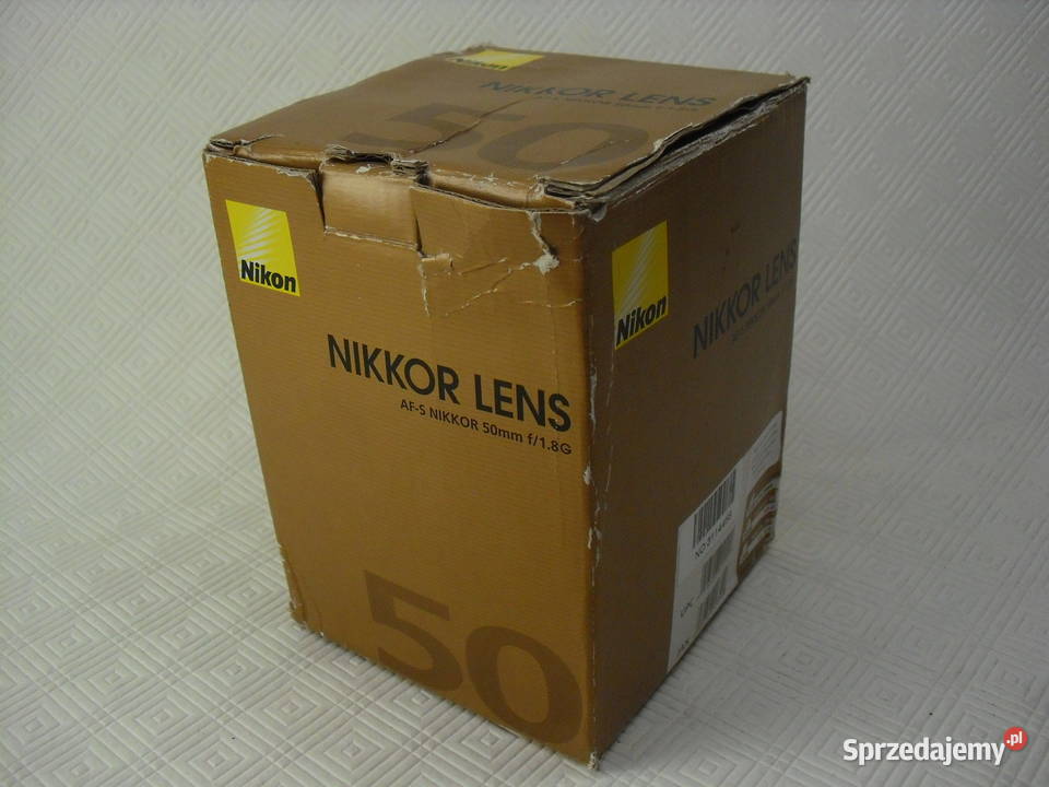 Do obiektywu AFS NIKKOR 18 50 mm G sprzedam