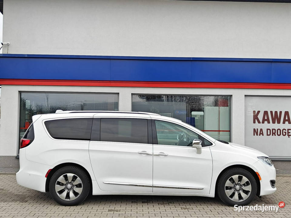 Chrysler Pacifica Hybryda Plug IN Zarejestrowany w Polsce Karczew