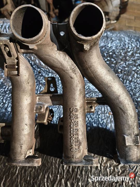 Mercedes W124 W201 190 kolektor ssący 25D OM602