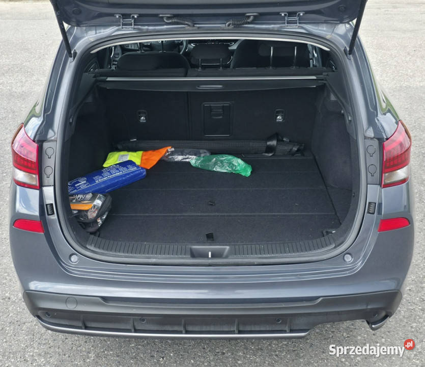 Hyundai i30 15 Benzyna Serwisowany Gwarancja świętokrzyskie Piekoszów