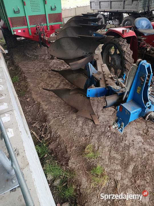 Pług Overum cx 4 skibowy