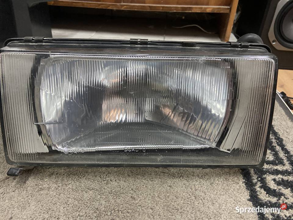 Sprzedam dwie lampy do volvo 740 sedan 88r łódzkie Łódź