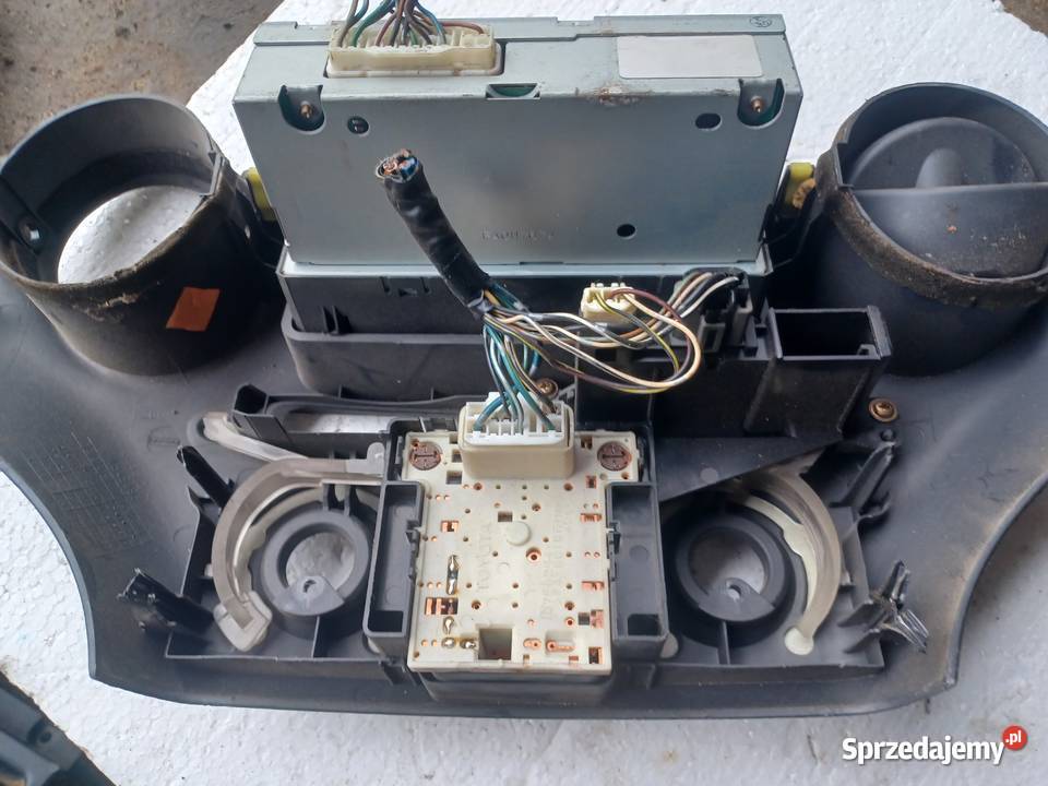 Panel Sterowania Klimatyzacji Toyota Yaris I Wisznice