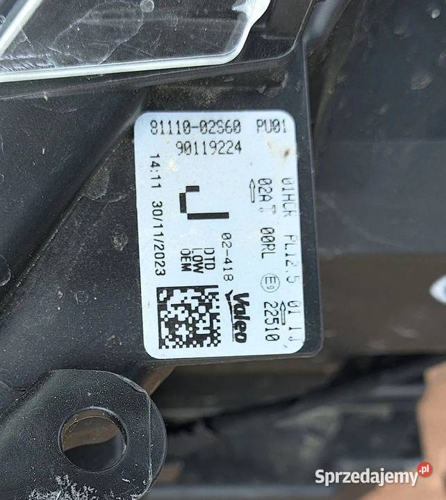 TOYOTA COROLLA E21 HB KOMBI FULL LED LAMPA PRAWA Lampy przednie