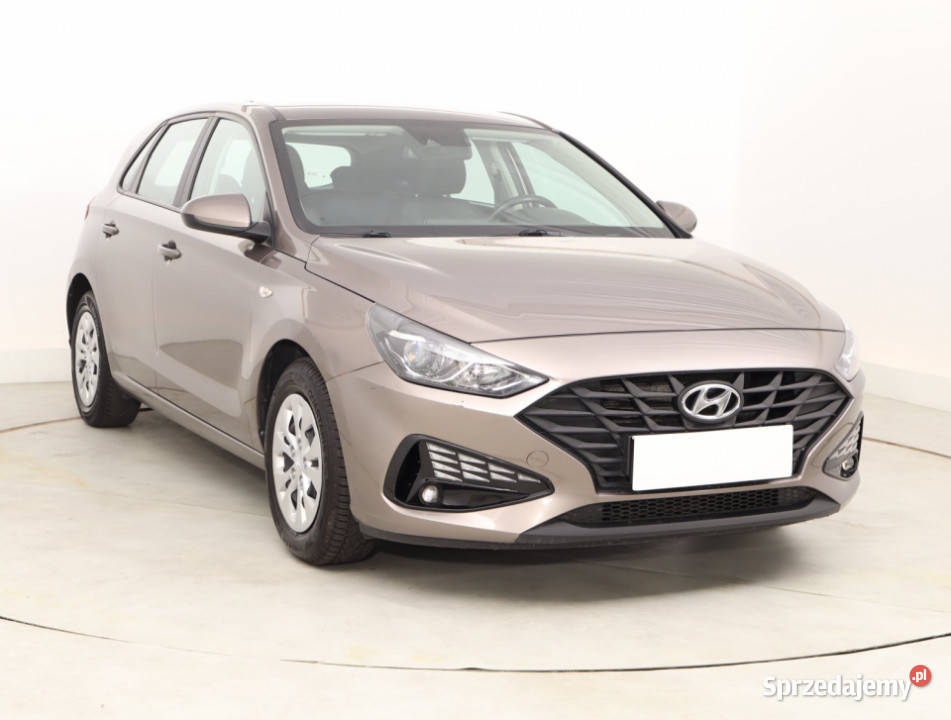 Hyundai i30 15 DPI asystent pasa ruchu Bielany Wrocławskie