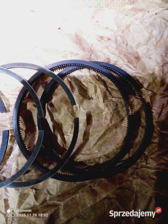 Pierścienie Fiat 126p prl WSK Gorzyce na dwa dolnośląskie Twardogóra