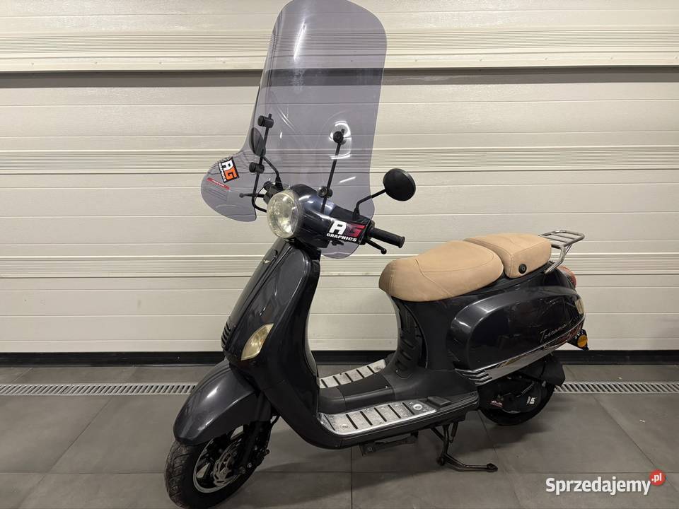 Skuter 50 włoski styl VESPA motorower Warszawa