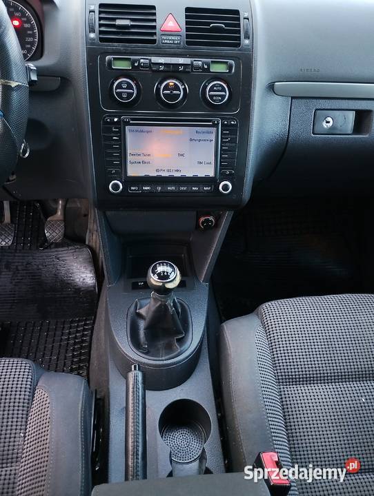 Volkswagen Touran 16 benzyna 2005r Rok produkcji 2005 kujawsko-pomorskie Janowiec Wielkopolski