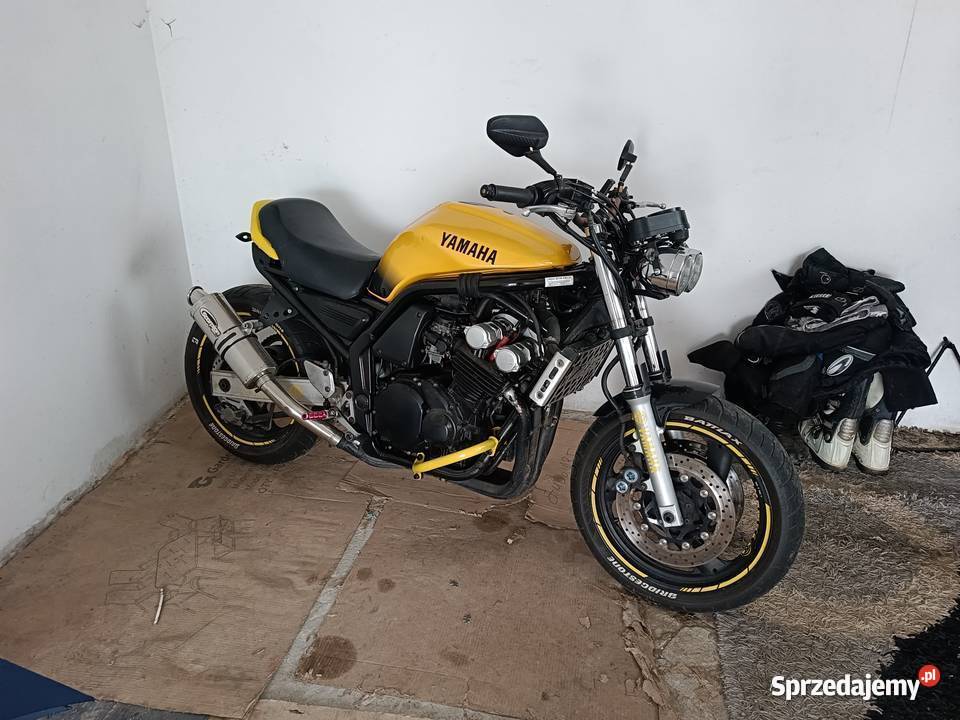 Yamaha FZS Fazer 2002 uszkodzona łańcuch Yamaha Domaradz