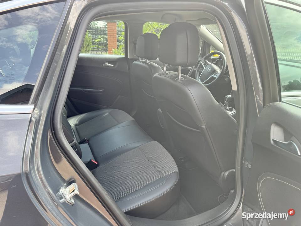 Opel Astra pierwszy właścicielpolski salon kupiony w polskim salonie Astra Lubawa sprzedam