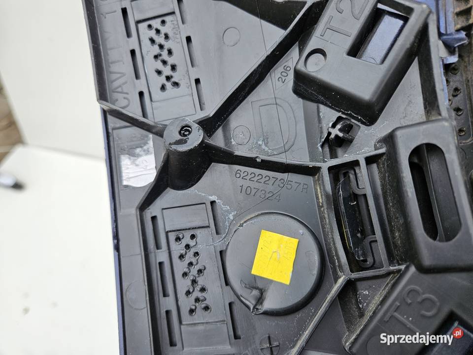 RENAULT MEGANE ETECH NAROŻNIK PRAWY ZDERZAKA wielkopolskie Międzychód